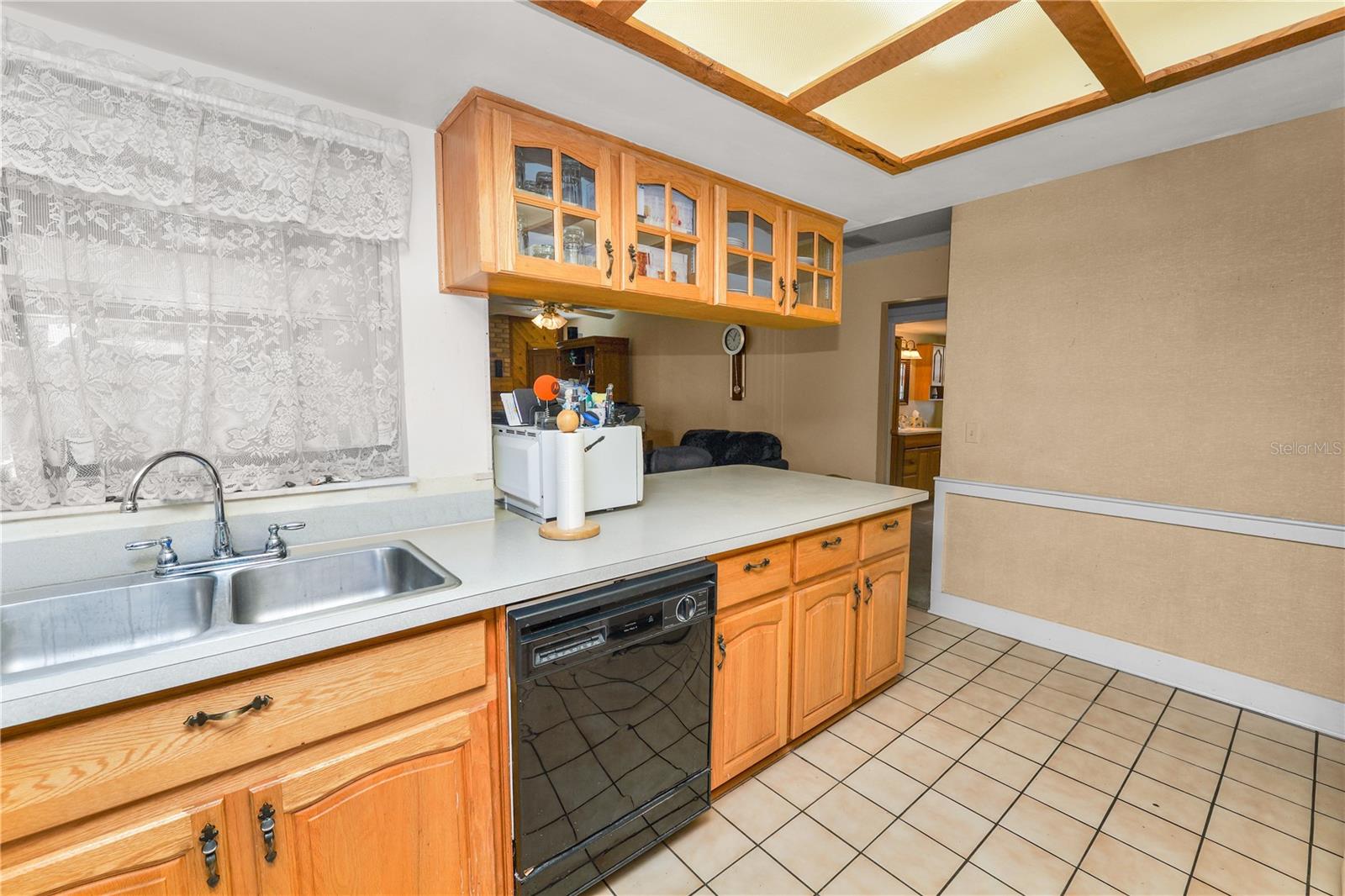 CARROLLWOOD MEADOWS UNIT II SE - Residential