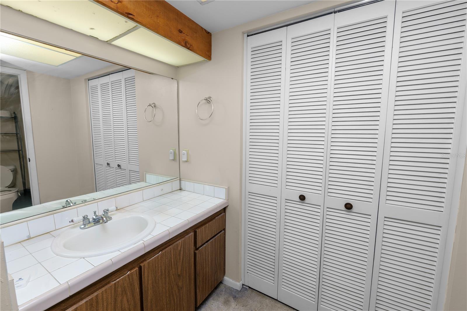 CARROLLWOOD MEADOWS UNIT II SE - Residential