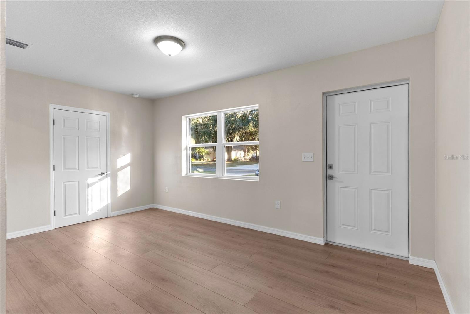 LAKE LENA DRIVE - Residential