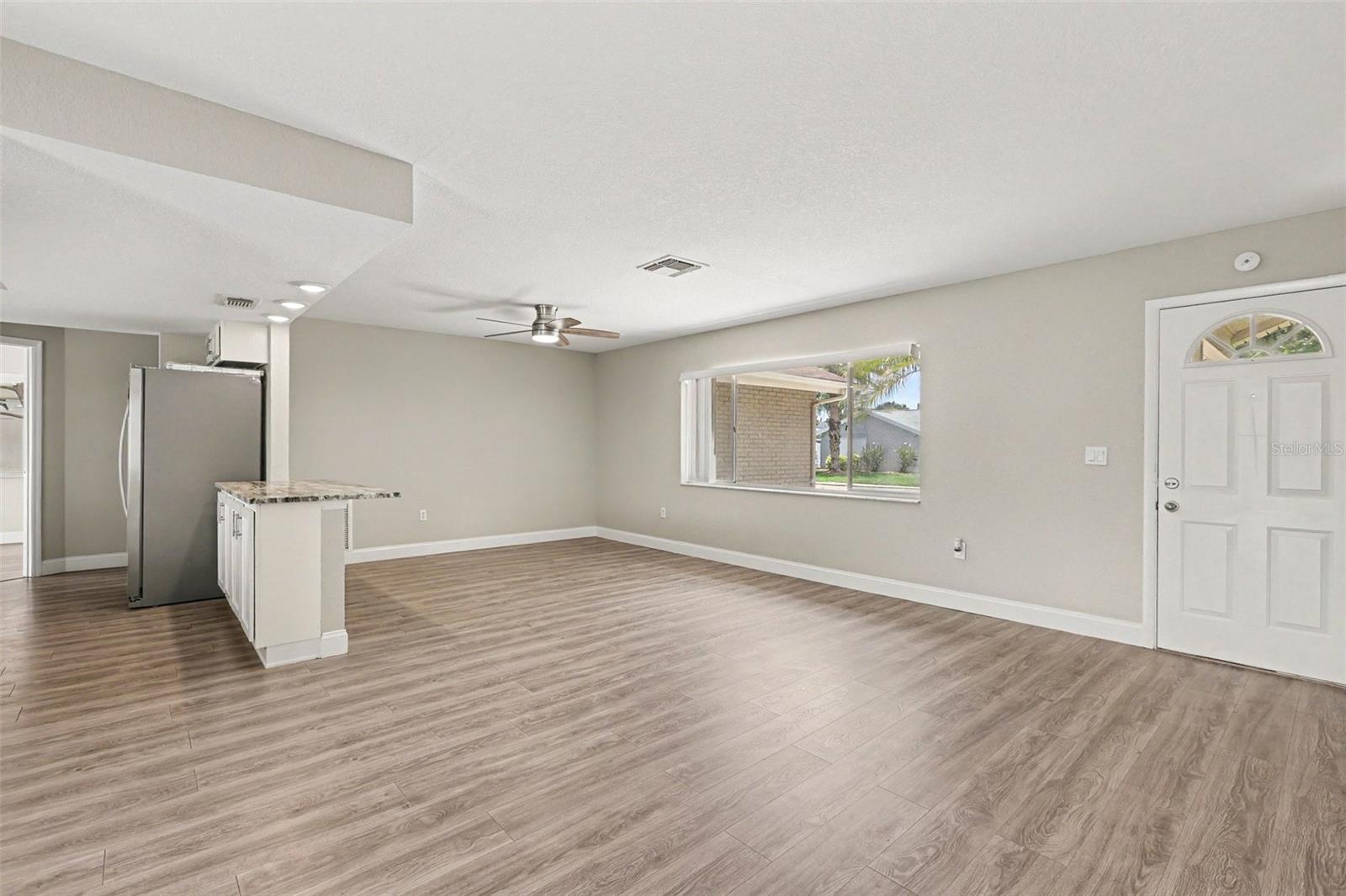 BEACON SQUARE - Residential
