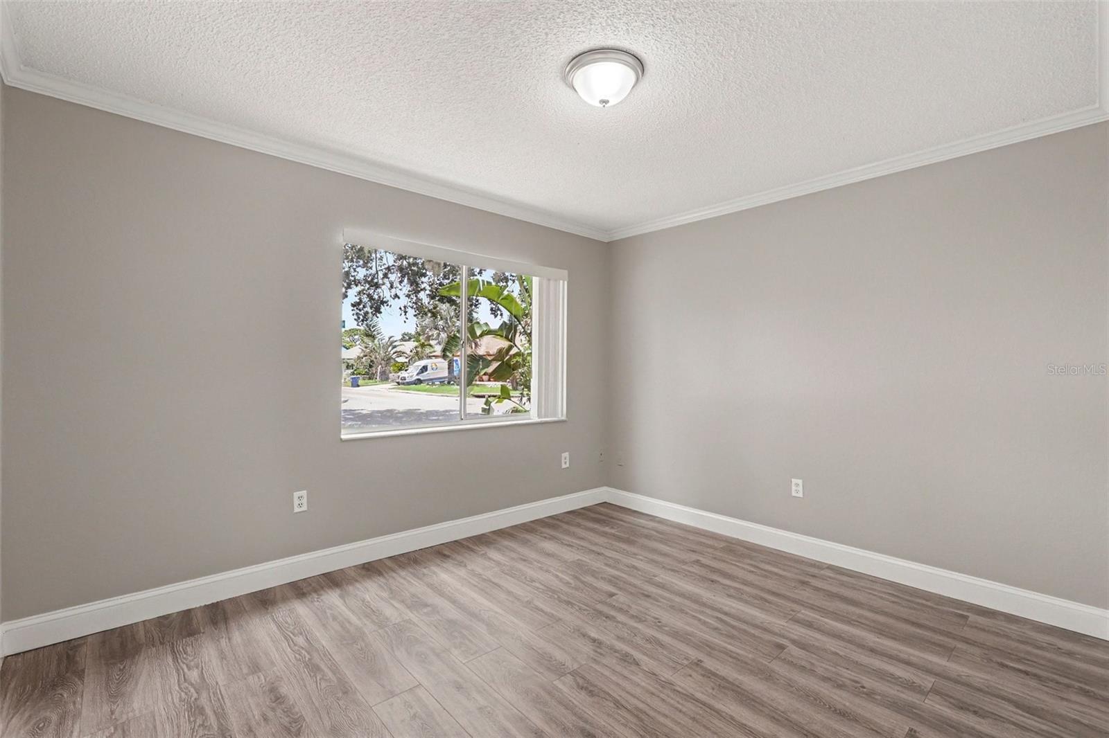 BEACON SQUARE - Residential