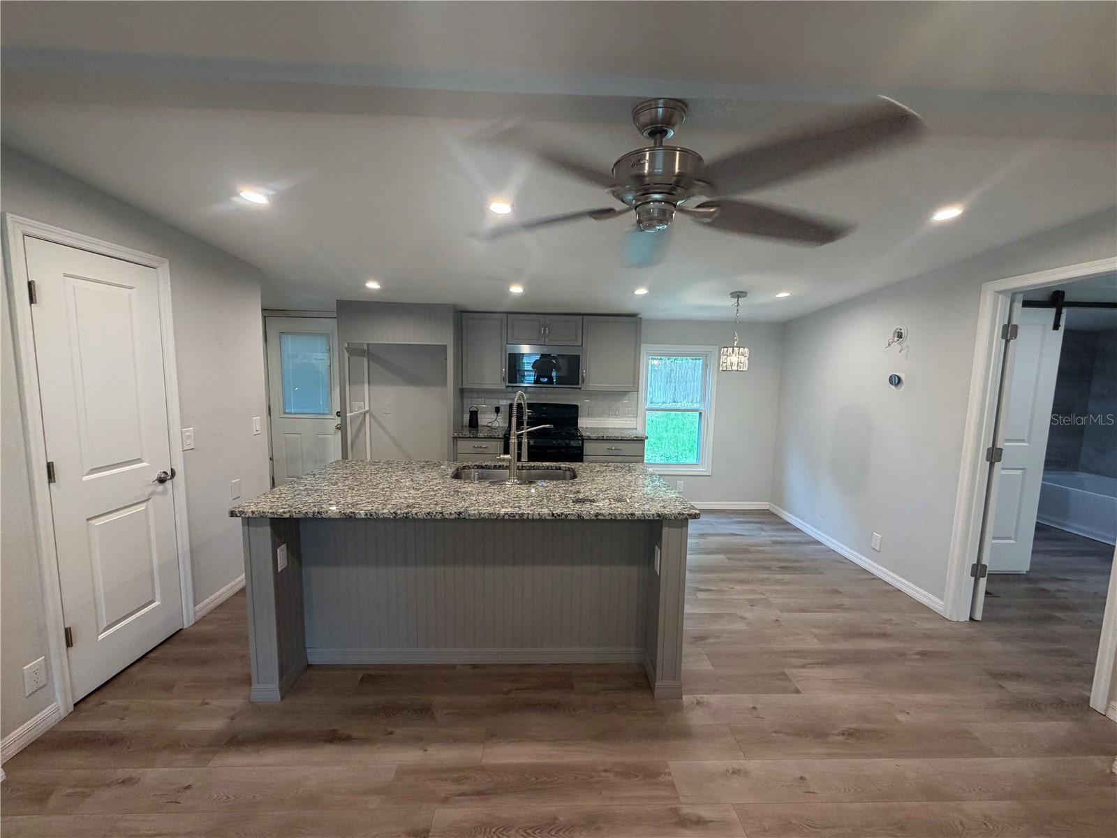 LAKE WEIR HEIGHTS - Residential