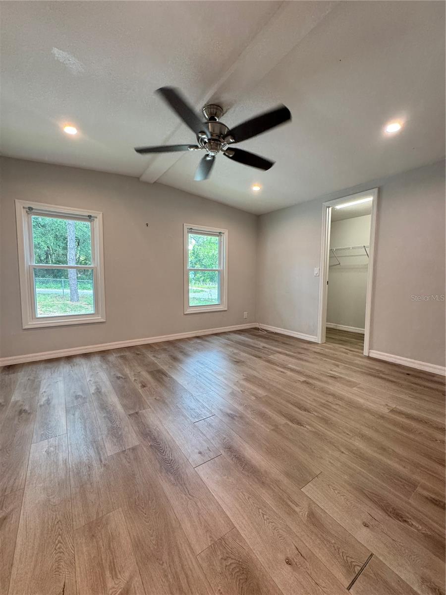 LAKE WEIR HEIGHTS - Residential