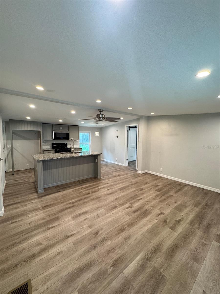 LAKE WEIR HEIGHTS - Residential