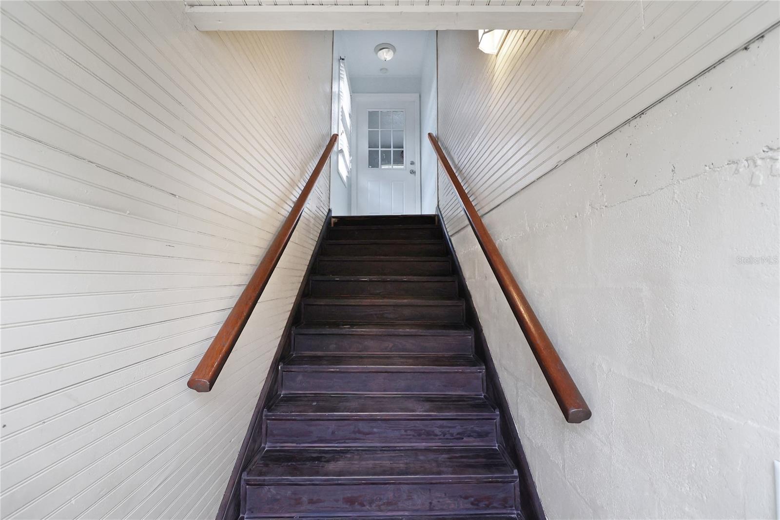 GATEWAY SUB - Residential Income