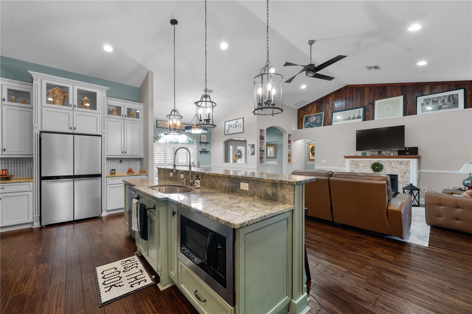 KINGSLAND COUNTRY ESTATE - Residential