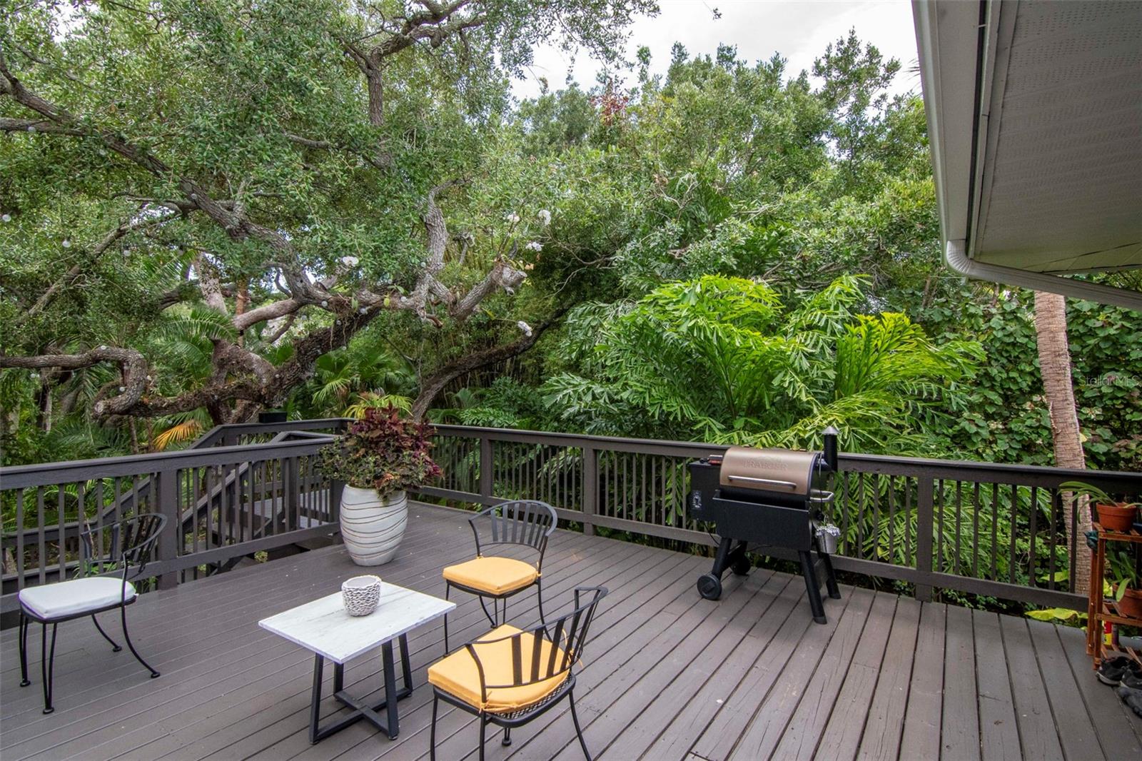 SHELL POINT - Residential