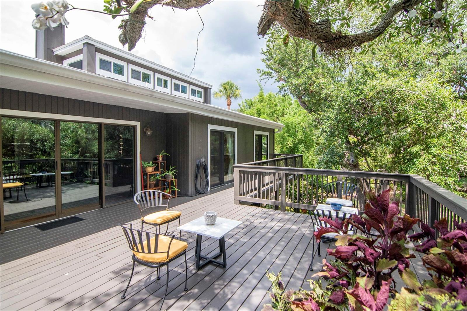 SHELL POINT - Residential
