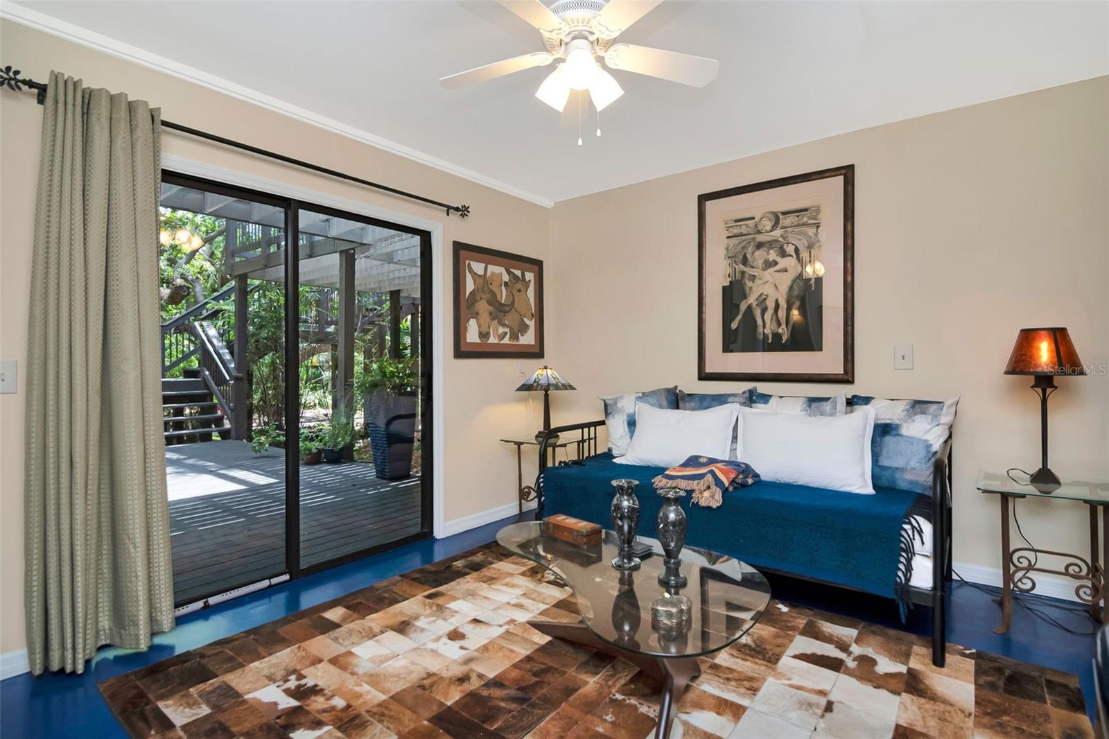 SHELL POINT - Residential