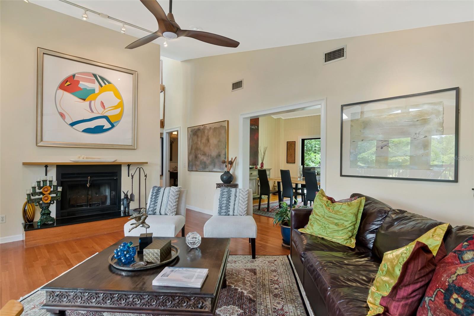 SHELL POINT - Residential