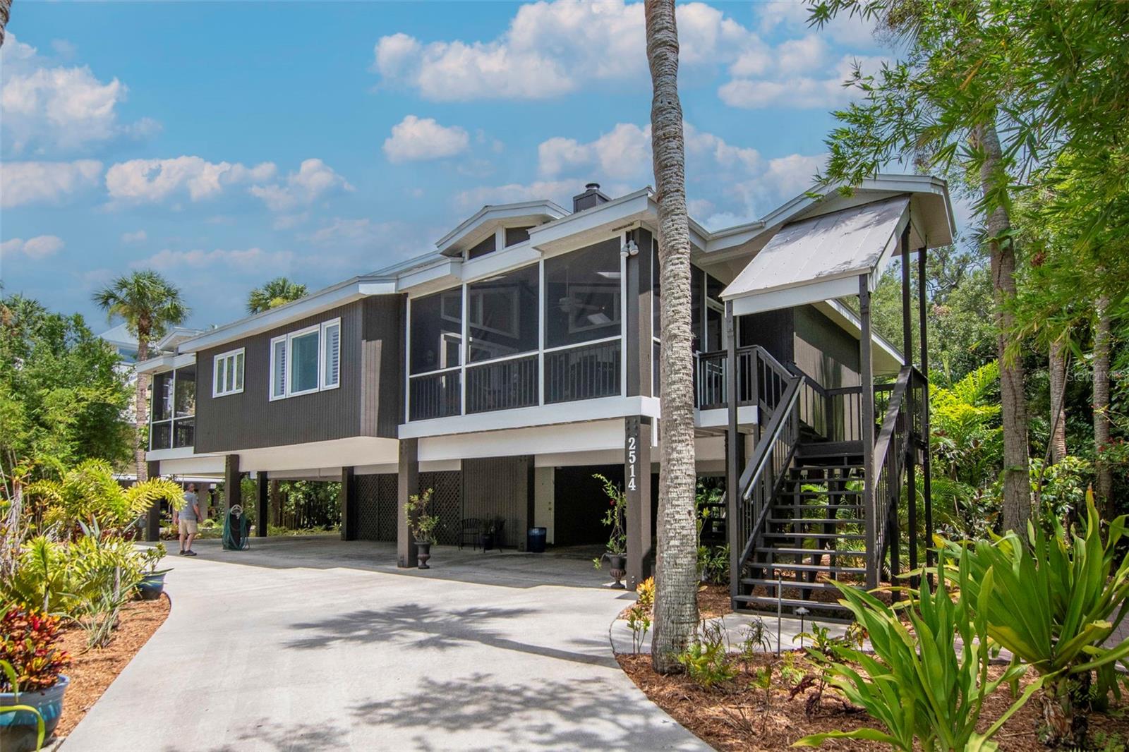 SHELL POINT - Residential