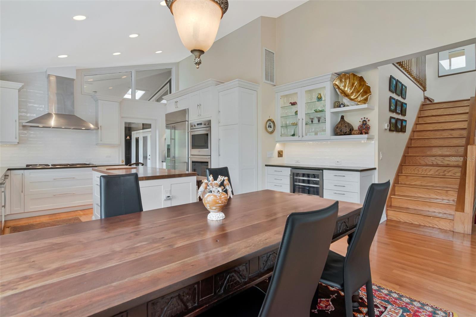 SHELL POINT - Residential