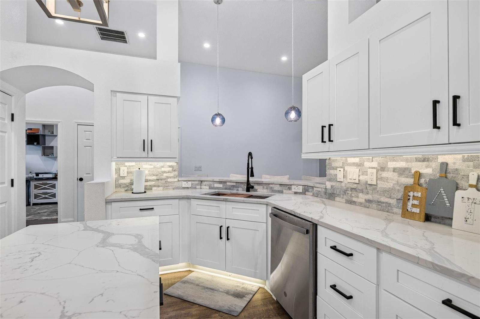 WESTCHASE SEC 115 - Residential