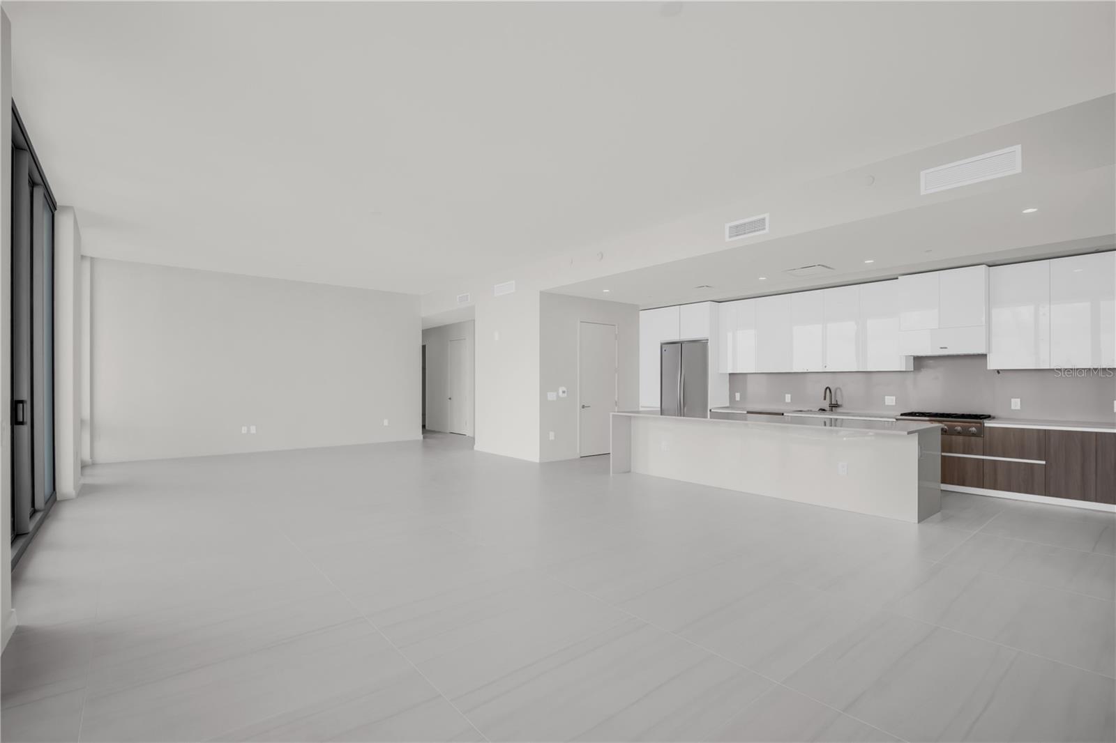 400 CENTRAL - Residential