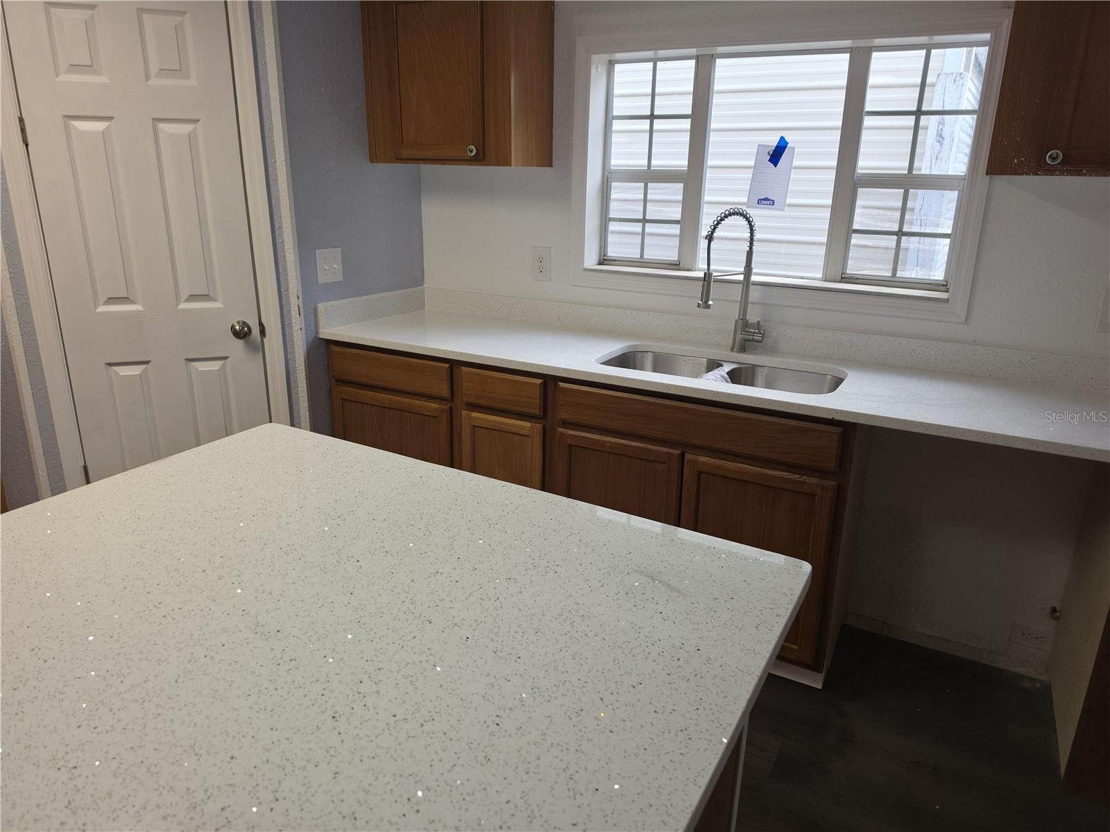 BELLEVIEW HILLS ESTATE - Residential