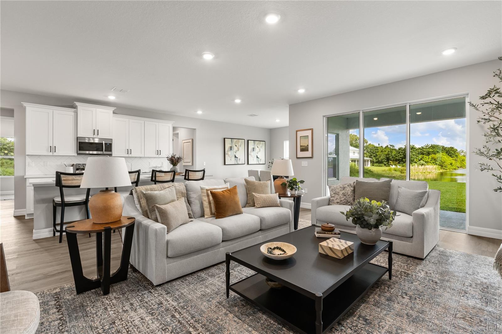 SUN N LAKE - Residential