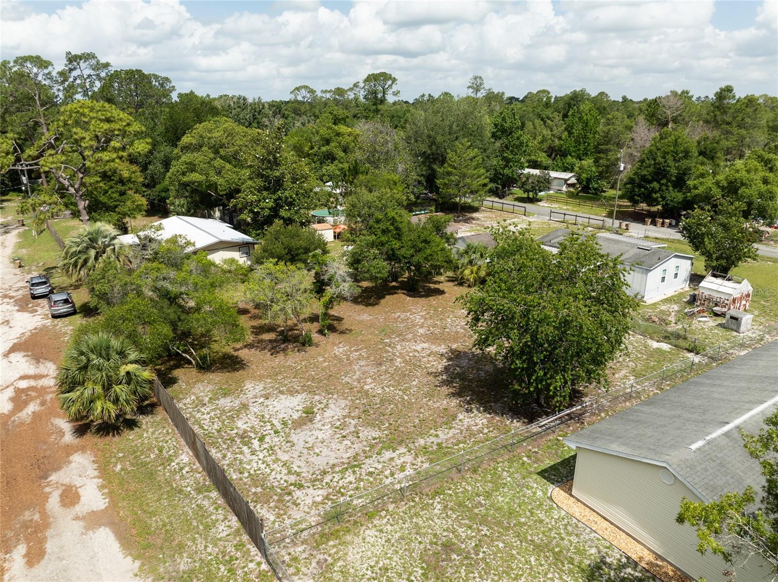 LAKEVIEW PARK - Residential
