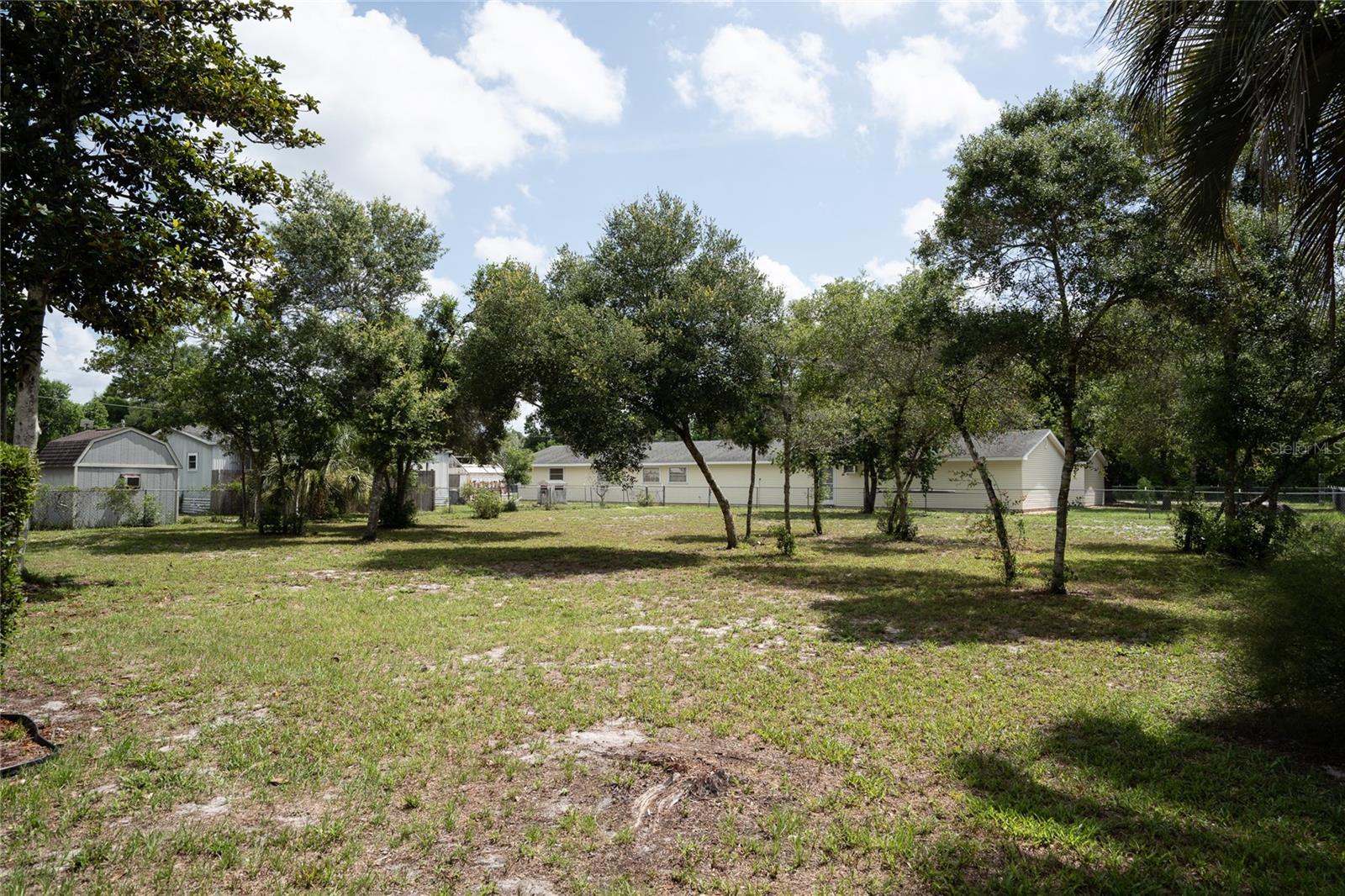 LAKEVIEW PARK - Residential