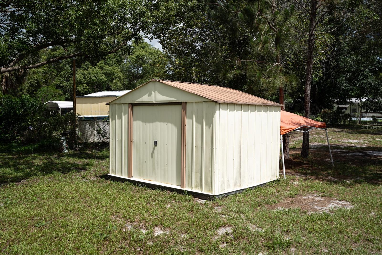 LAKEVIEW PARK - Residential