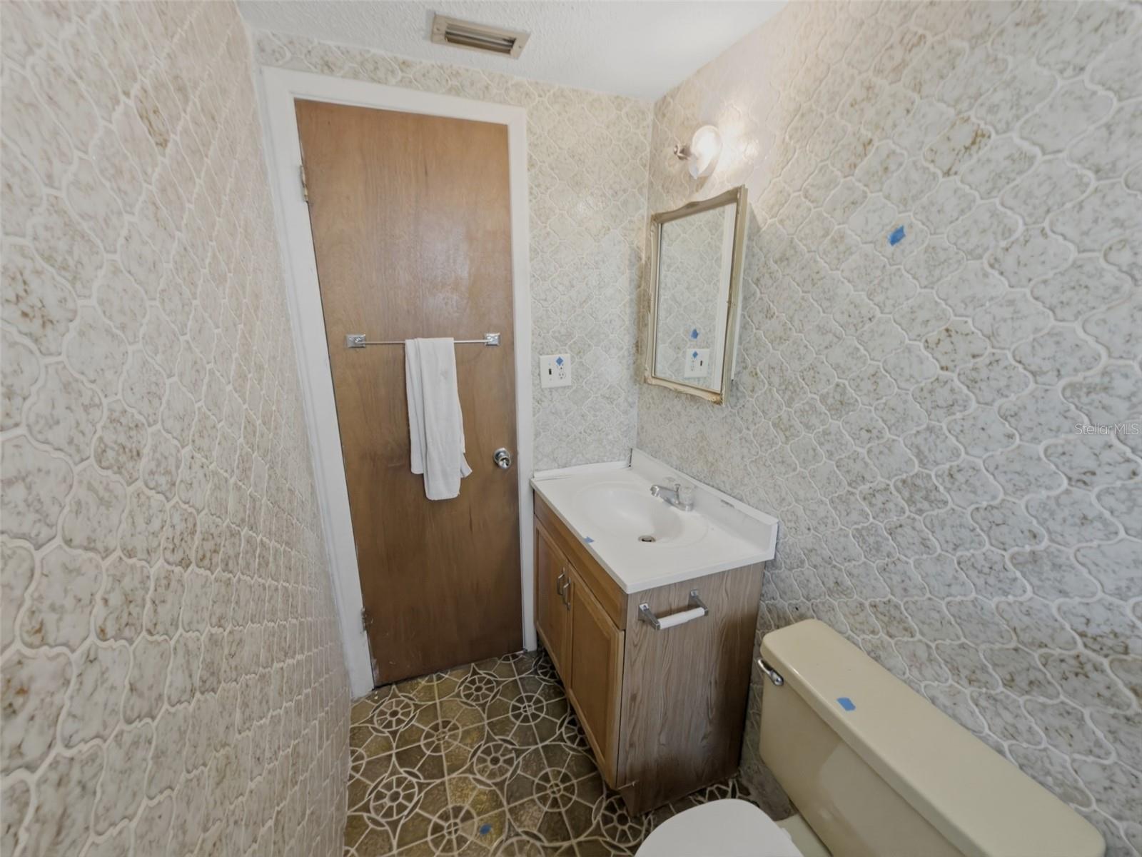 REGENCY PARK - Residential