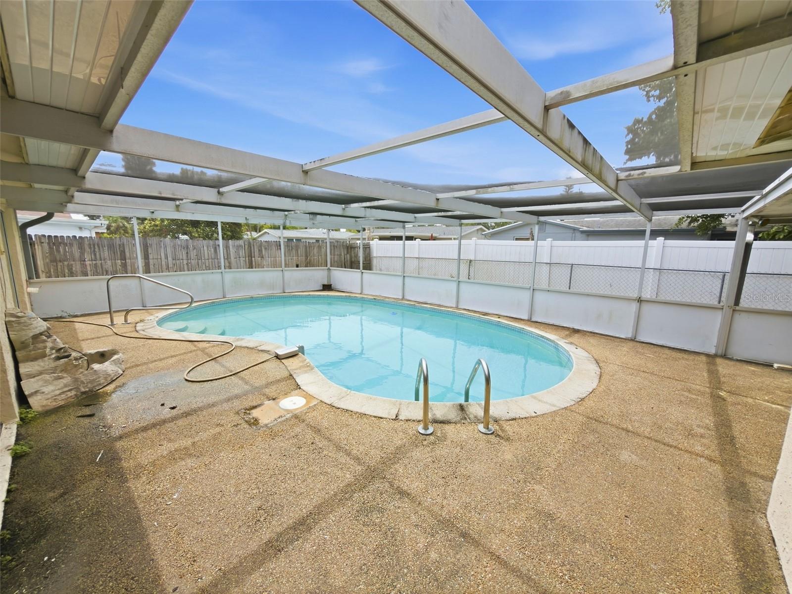 REGENCY PARK - Residential