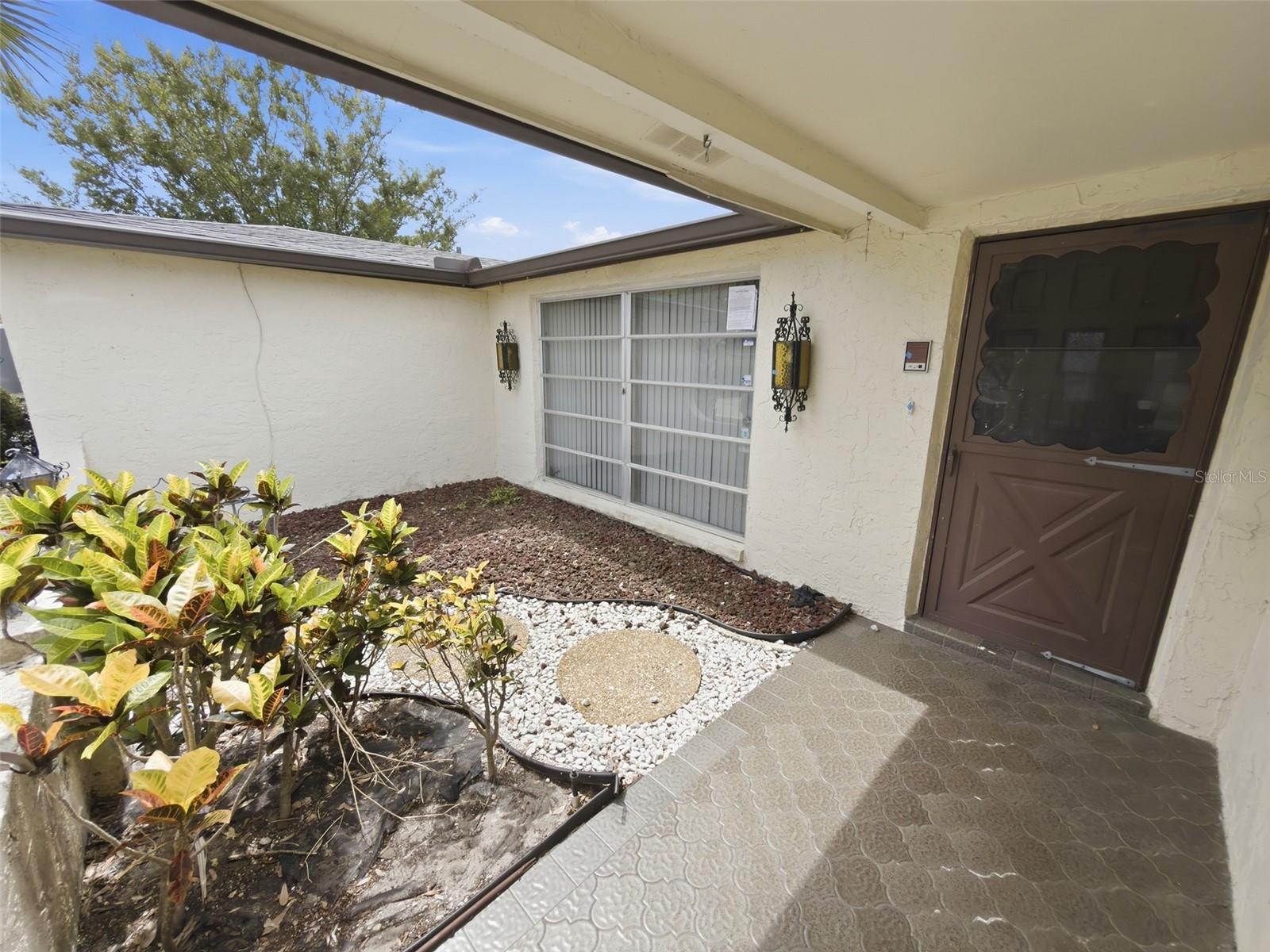 REGENCY PARK - Residential