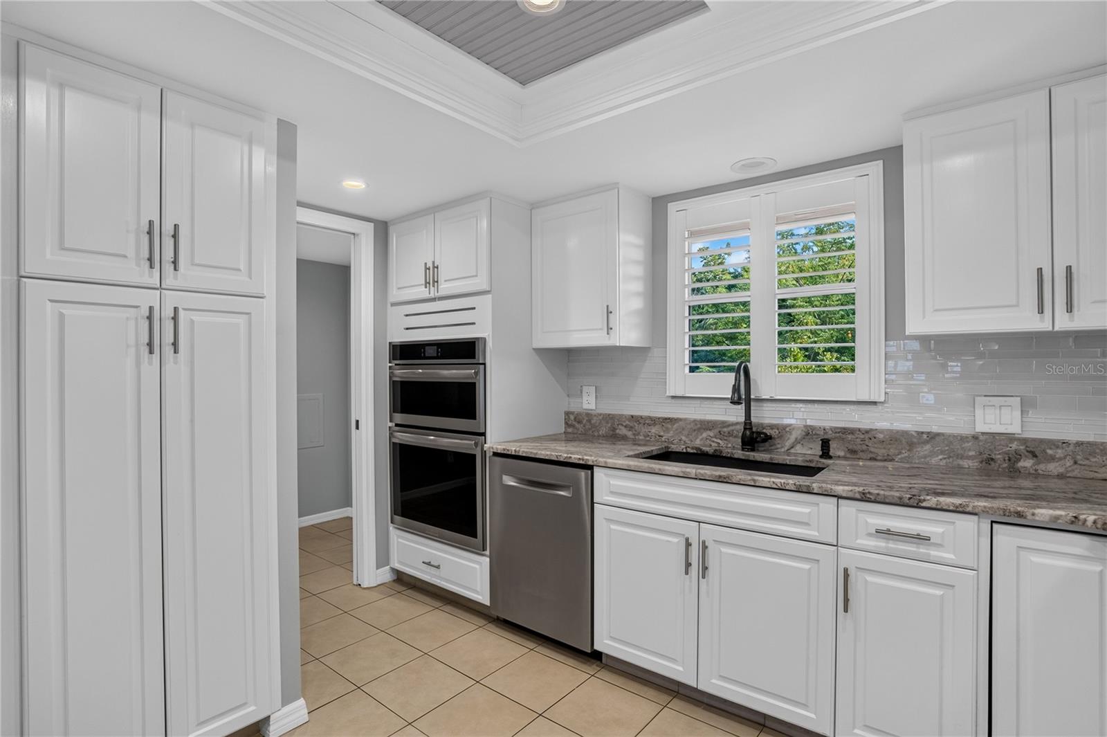 GULF FRONT LAGOON CONDO - Residential