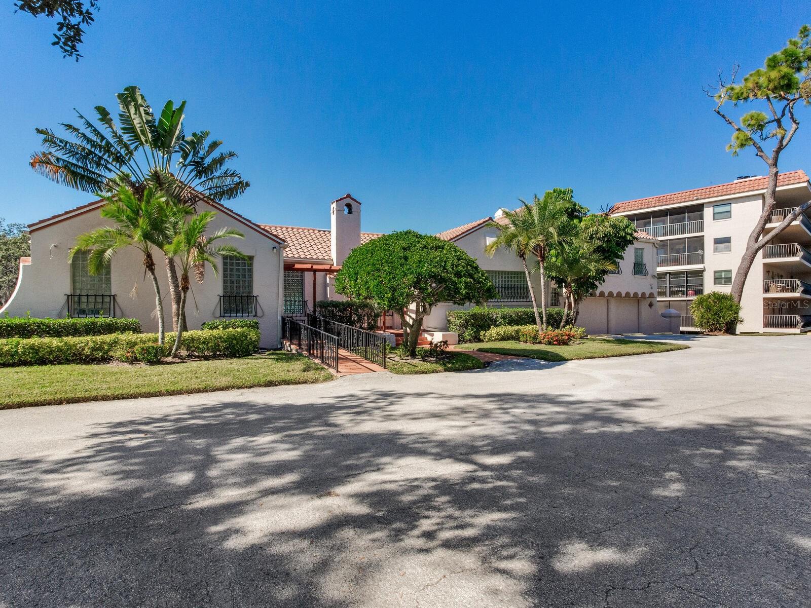 GULF FRONT LAGOON CONDO - Residential