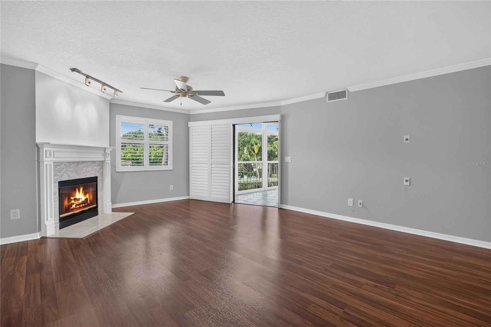 GULF FRONT LAGOON CONDO - Residential