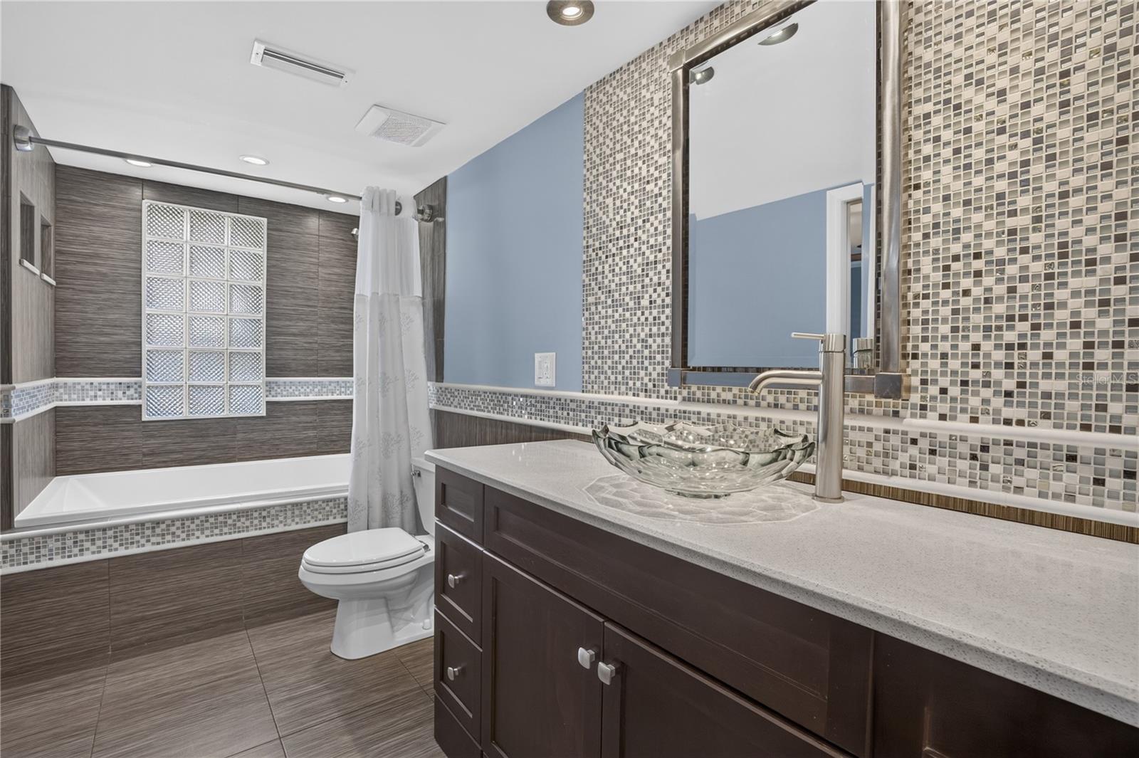 GULF FRONT LAGOON CONDO - Residential