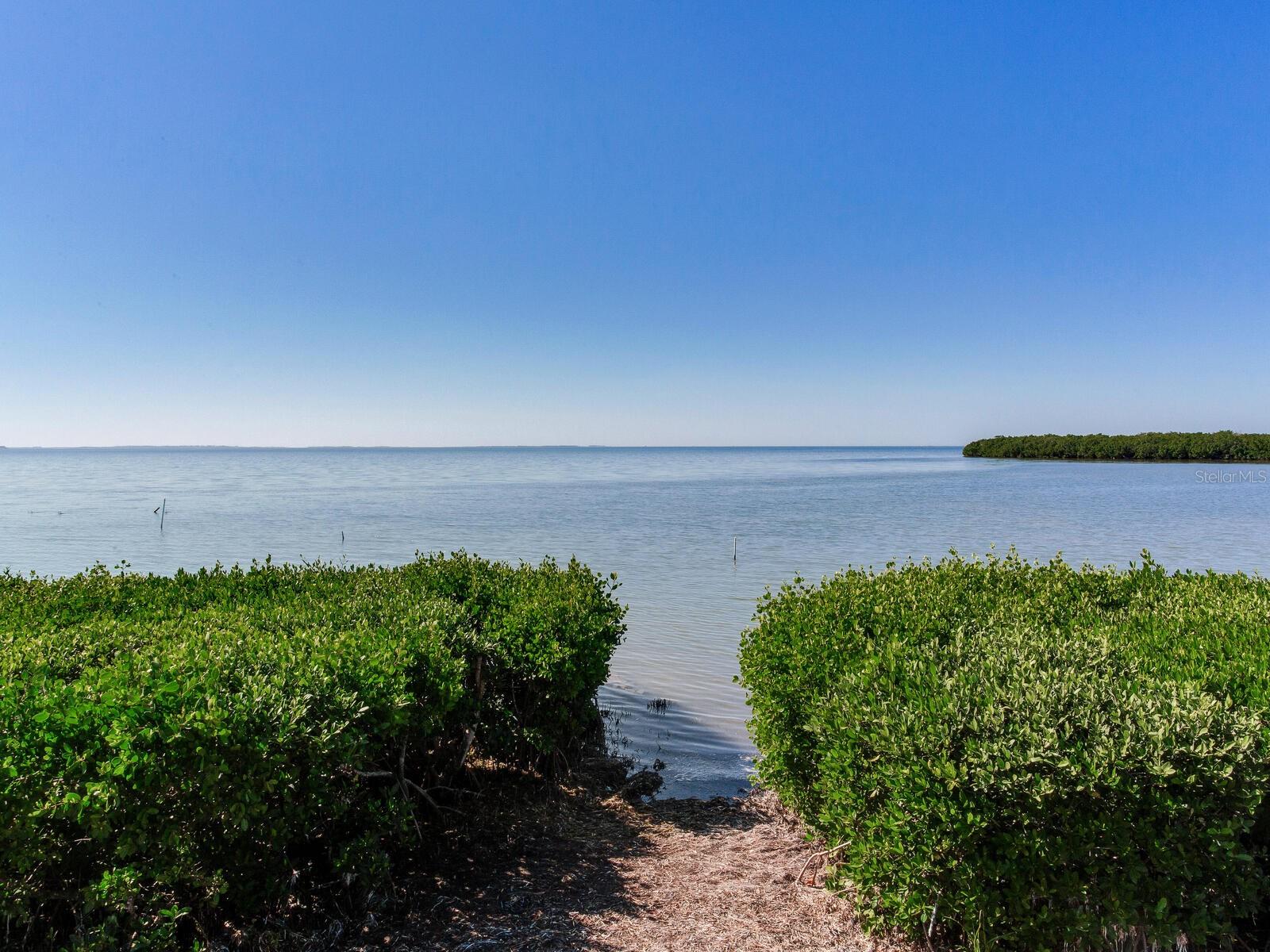 GULF FRONT LAGOON CONDO - Residential