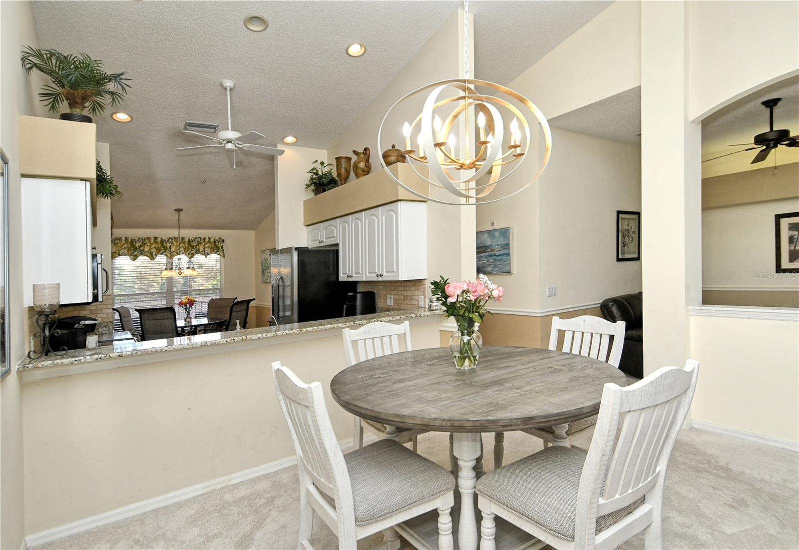 HERITAGE OAKS GOLF & COUNTRY CLUB - Residential