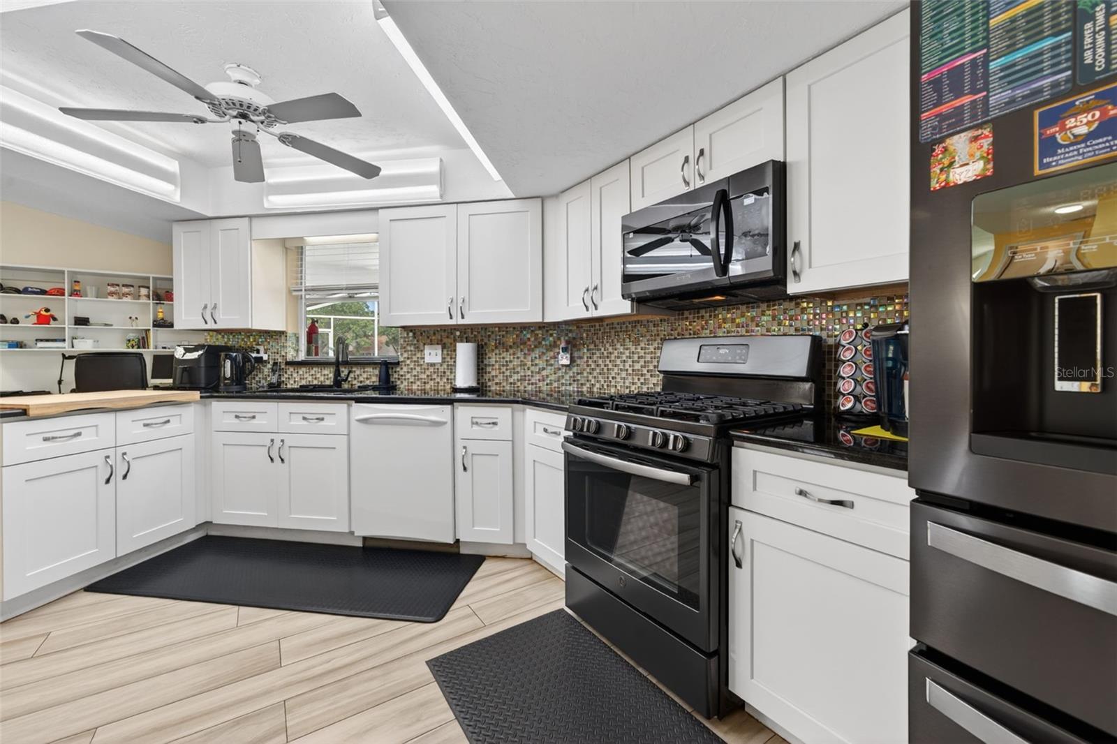CEDAR CREEK - Residential