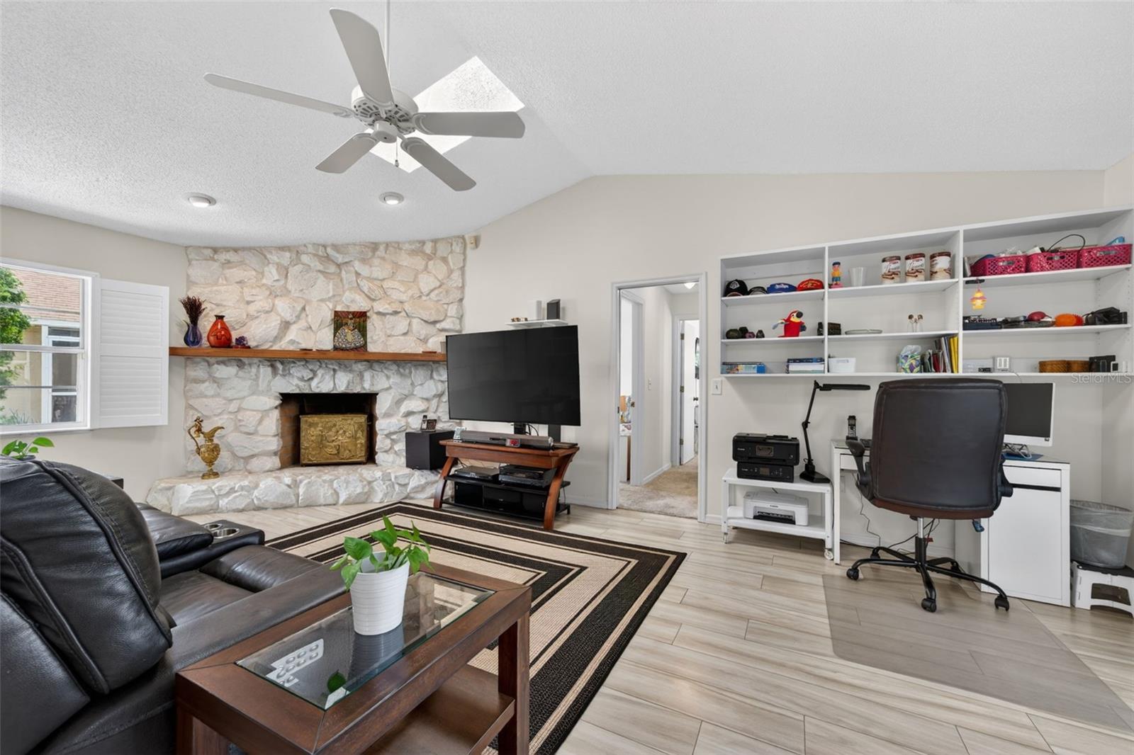 CEDAR CREEK - Residential