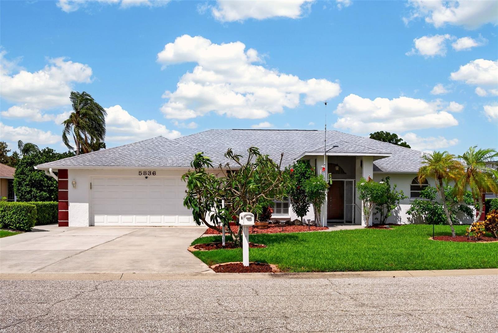 CEDAR CREEK - Residential