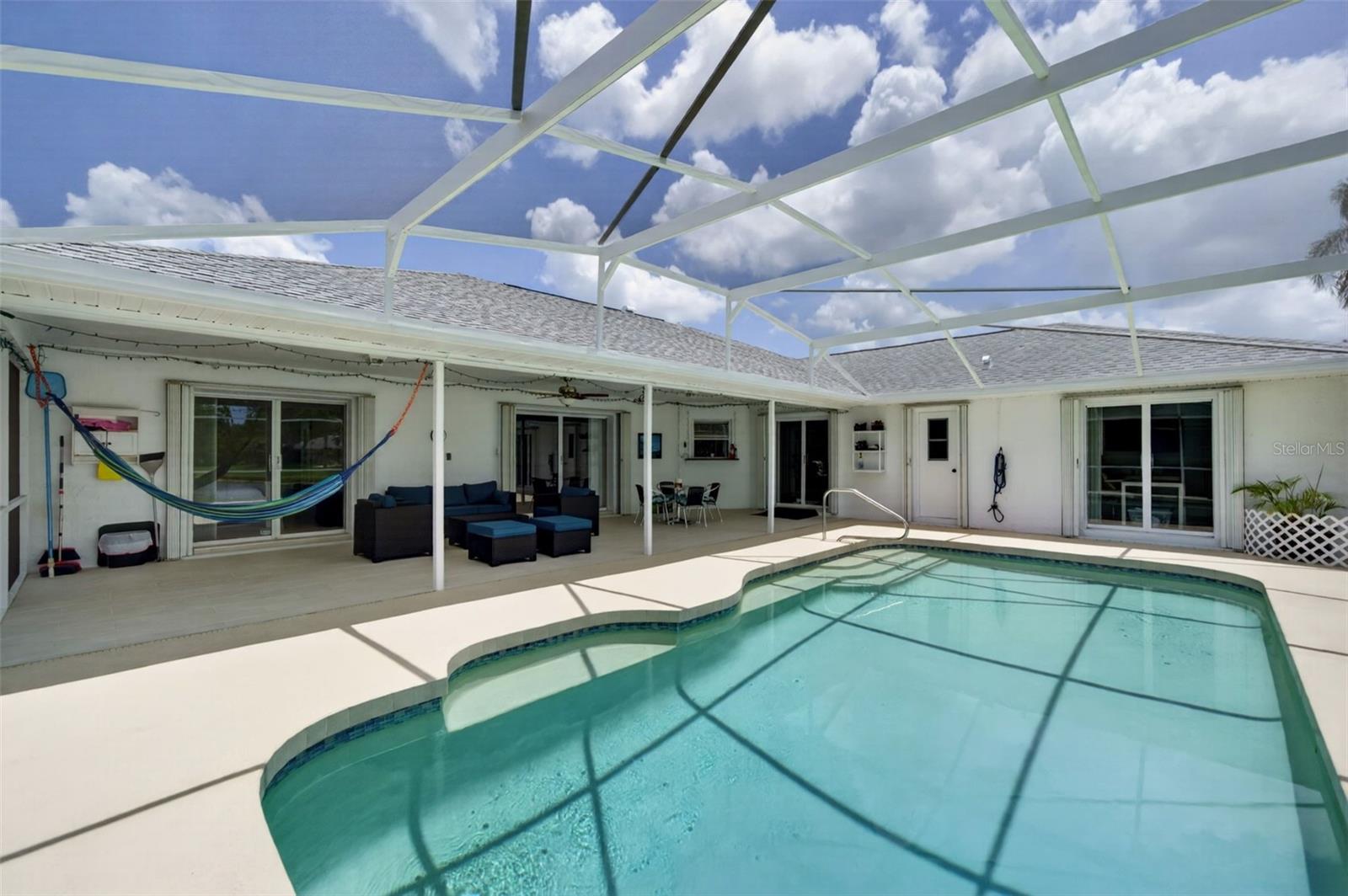 CEDAR CREEK - Residential
