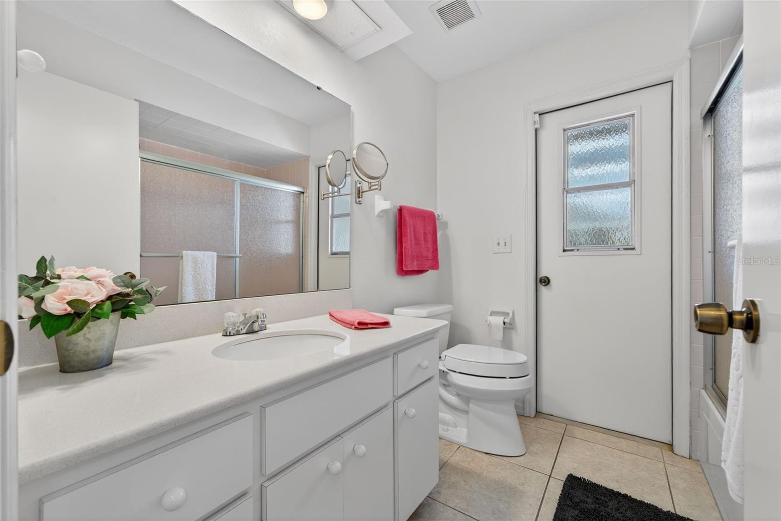 CEDAR CREEK - Residential