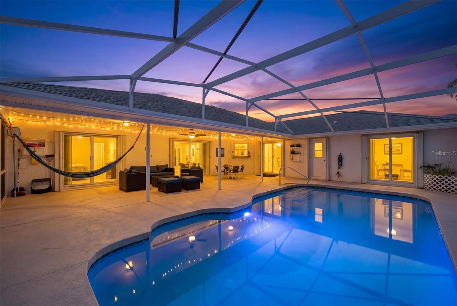 CEDAR CREEK - Residential
