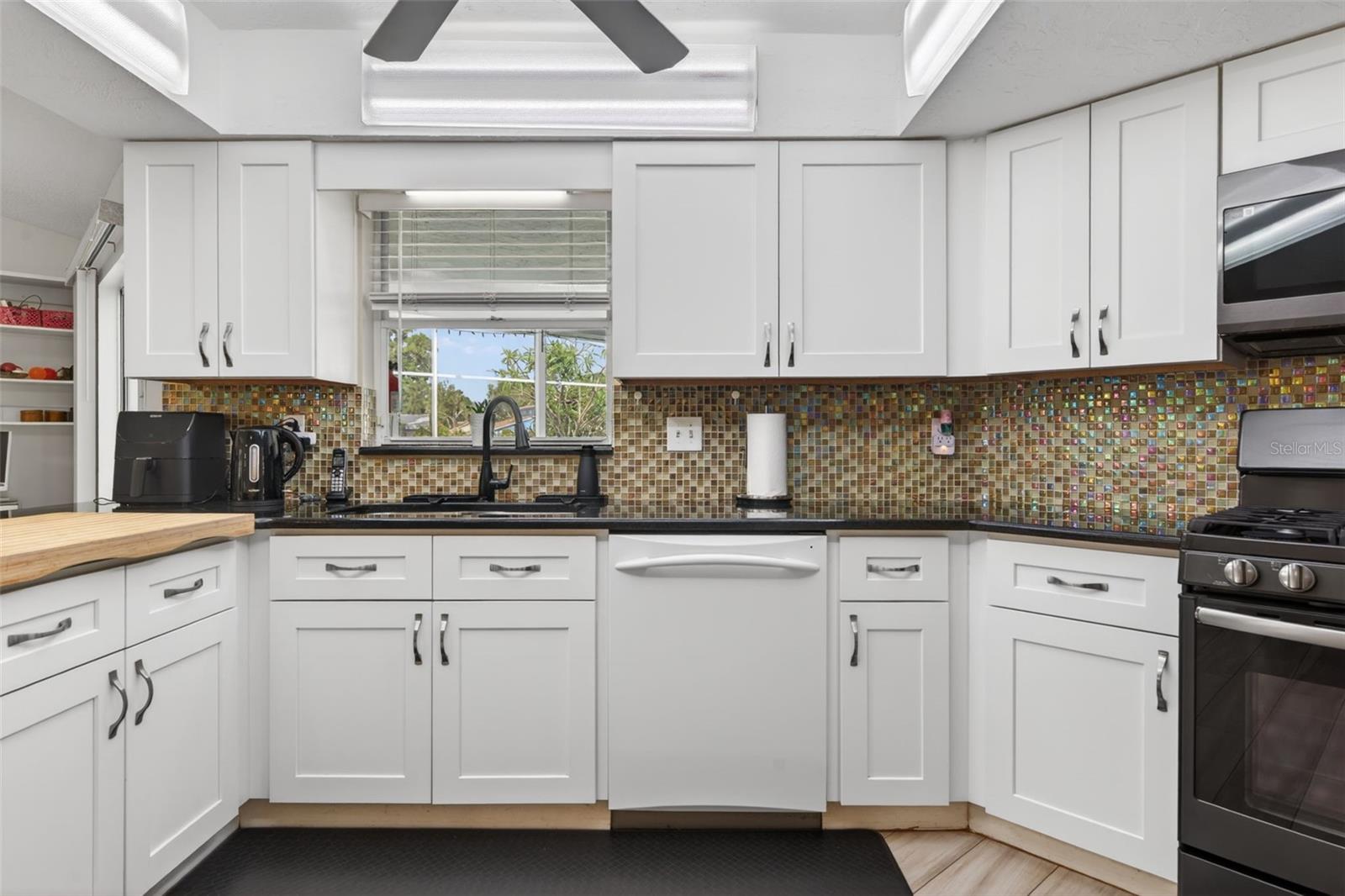 CEDAR CREEK - Residential