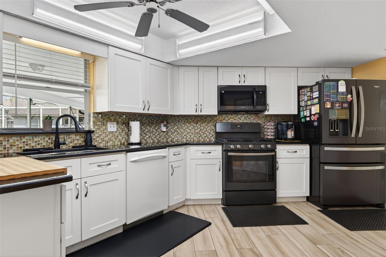 CEDAR CREEK - Residential