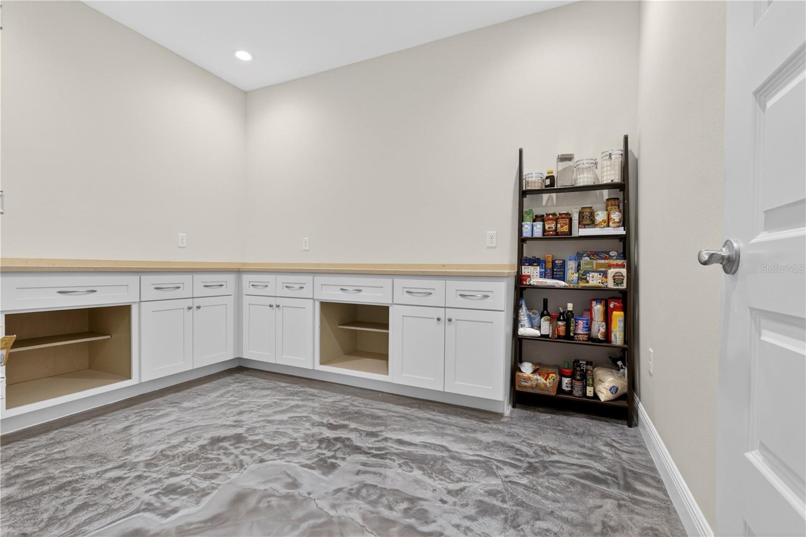 CROWELL ACRES - Residential