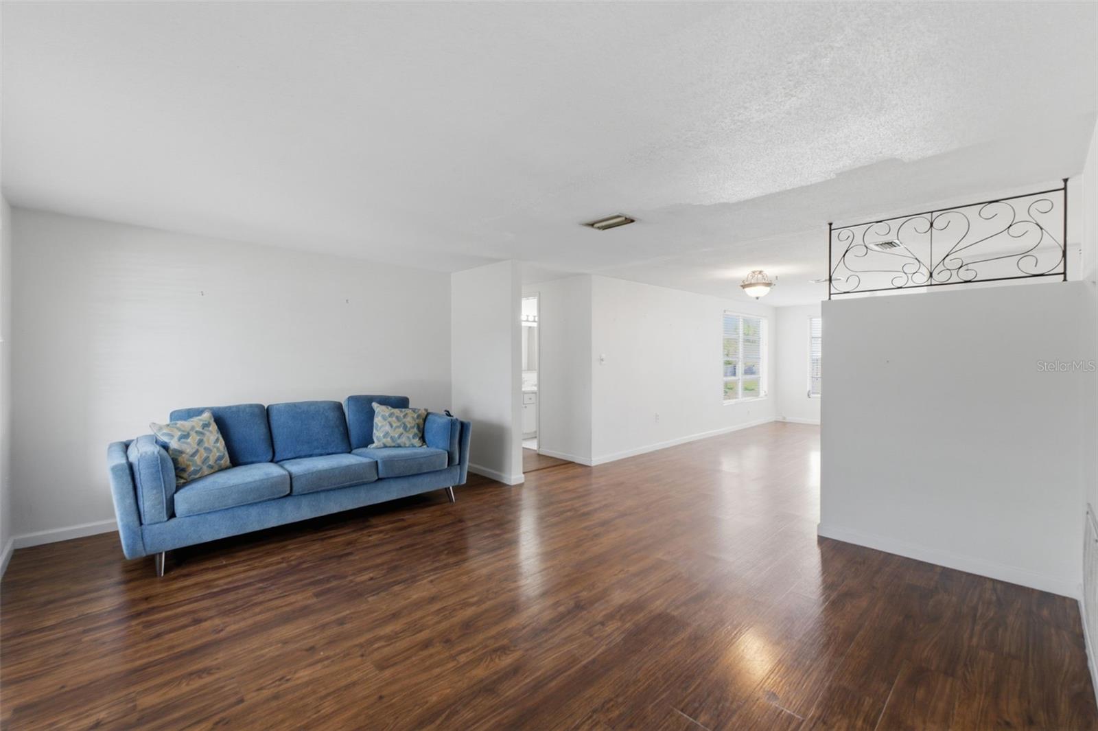 JASMINE LAKES - Residential