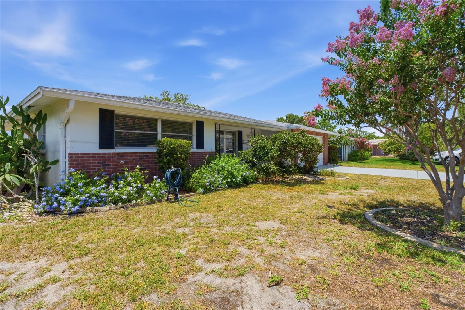 JASMINE LAKES - Residential
