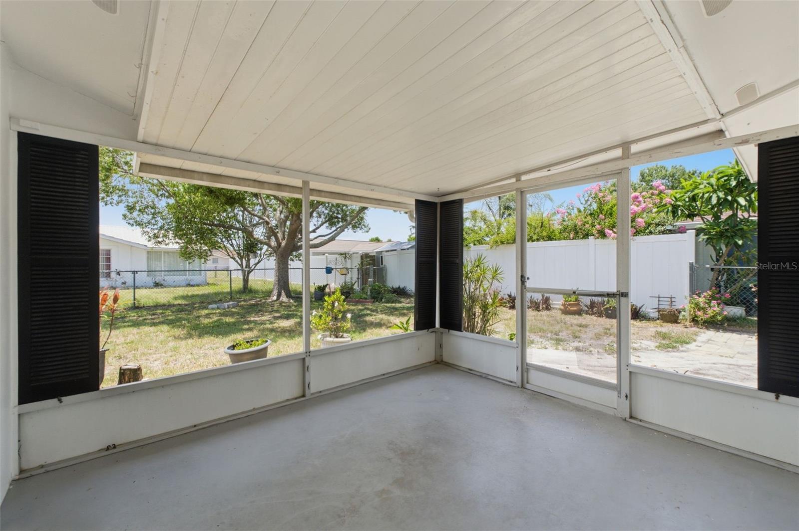 JASMINE LAKES - Residential