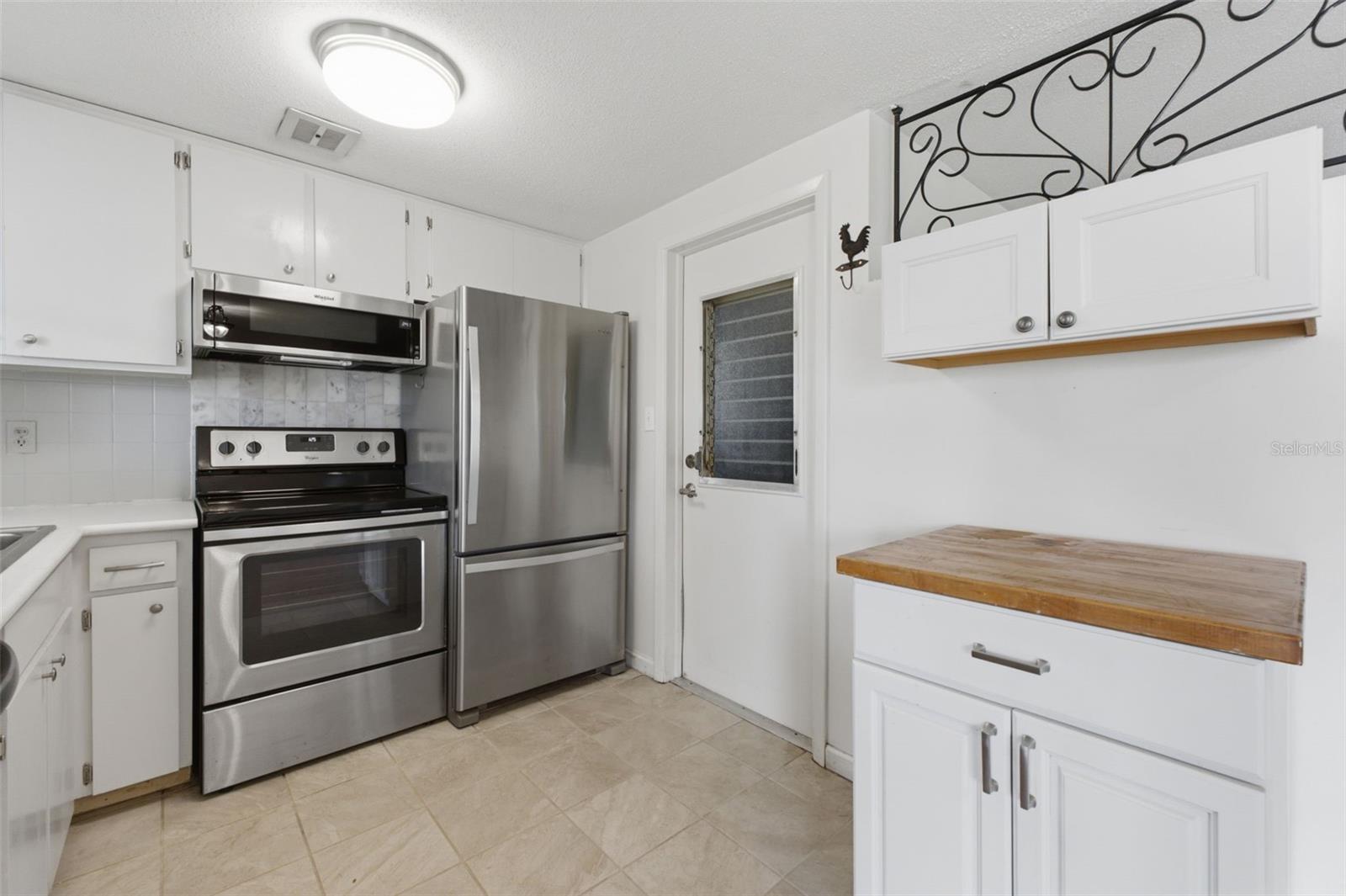 JASMINE LAKES - Residential