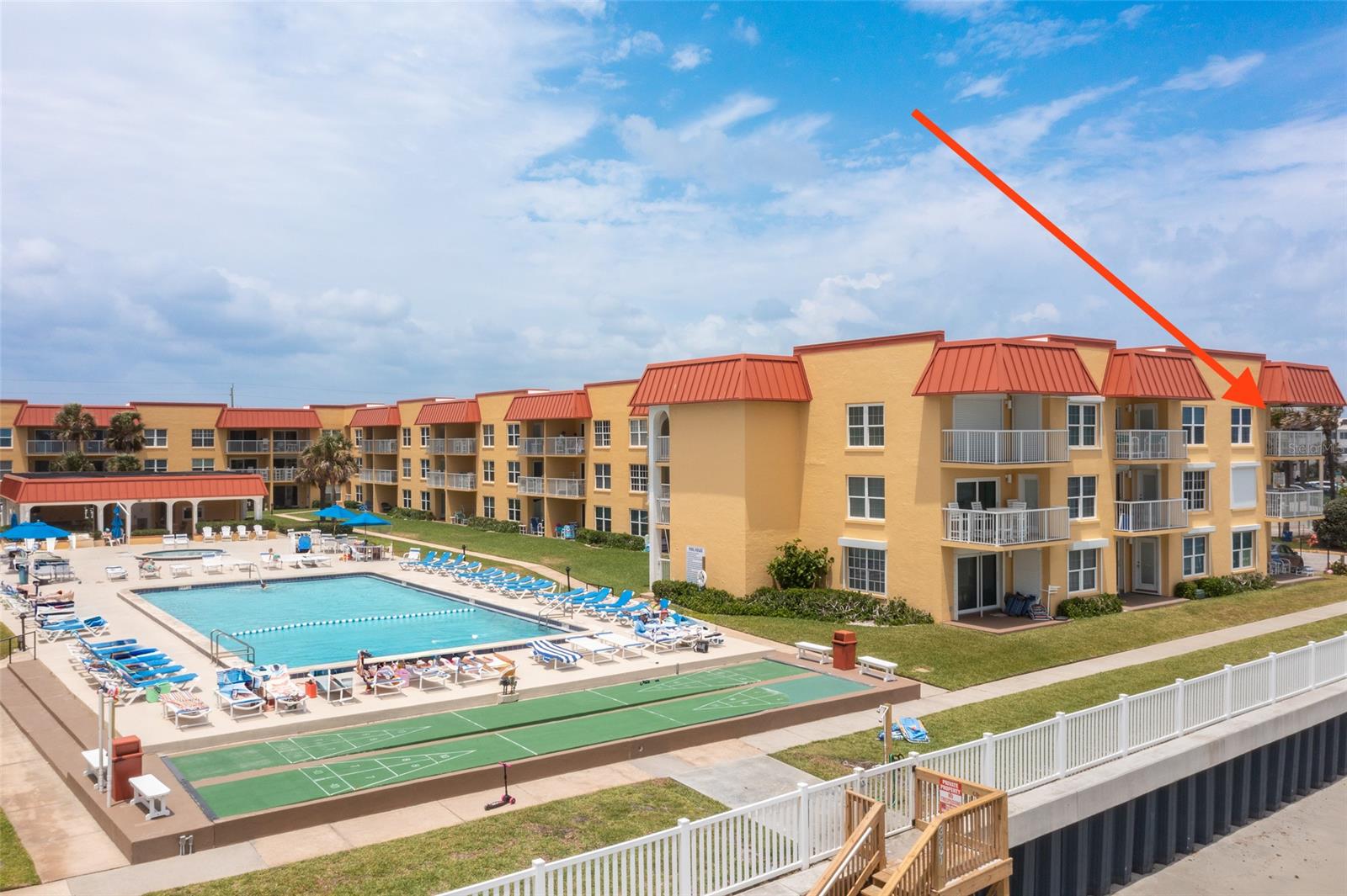 Direct Oceanfront Turn-Key Corner Unit Condo that is a short term rental cash cow. This condo is everything that you are looking for. You walk in DAY ONE to a cash-producing investment that you can personally enjoy. Furnished and immediately ready for your enjoyment, you will love this well-appointed 2 Bedroom 2 Bathroom Condo with sweeping frontage views down the beach. Call today for your private showing! ;LocationDescription: Condo ;Water: City