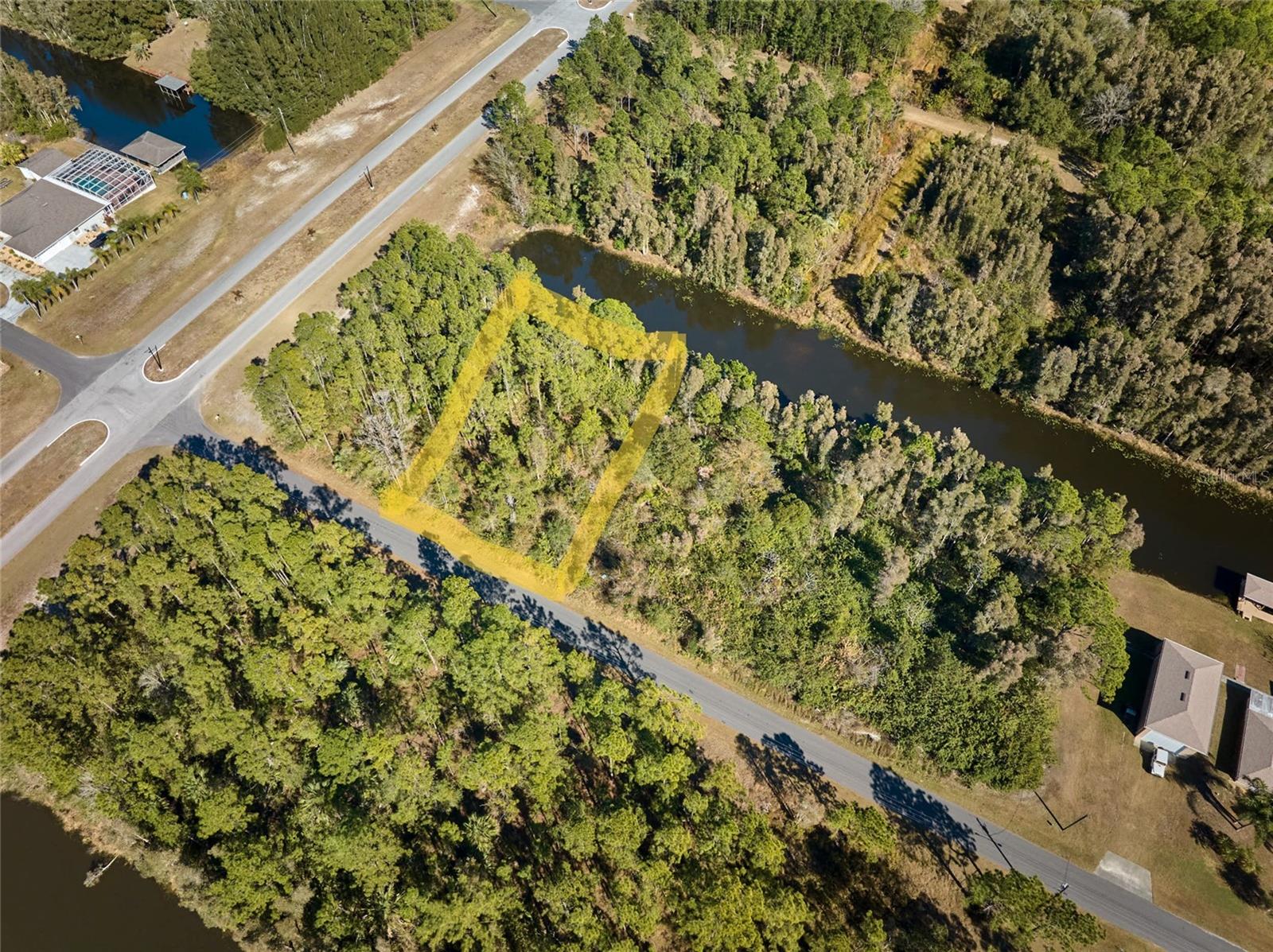 INDIAN LAKE ESTATES - Land