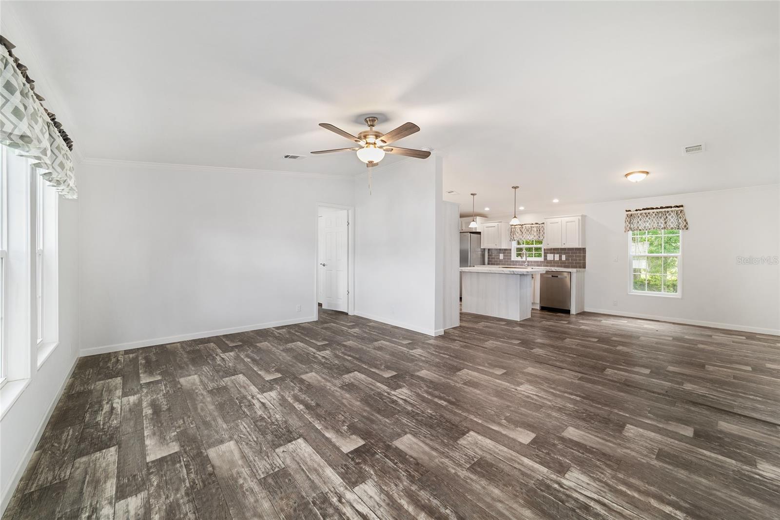 LEIGHTON ESTATES - Residential