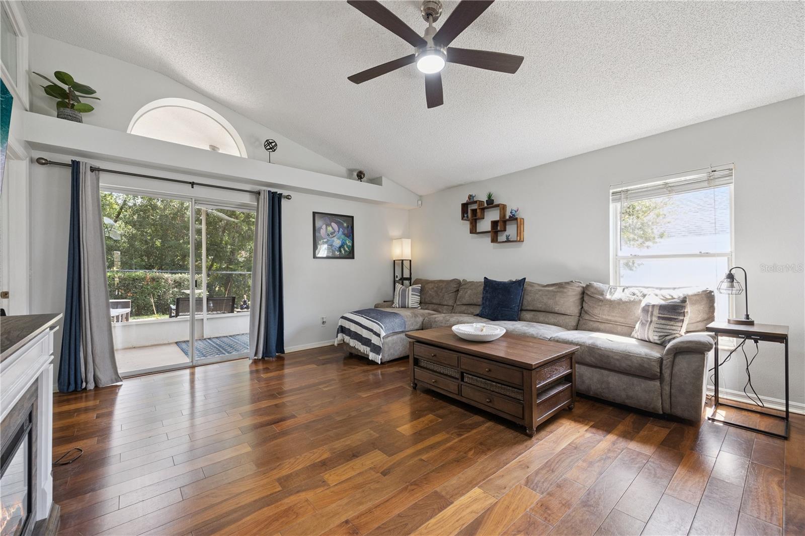 ROYAL OAK ESTATES - Residential