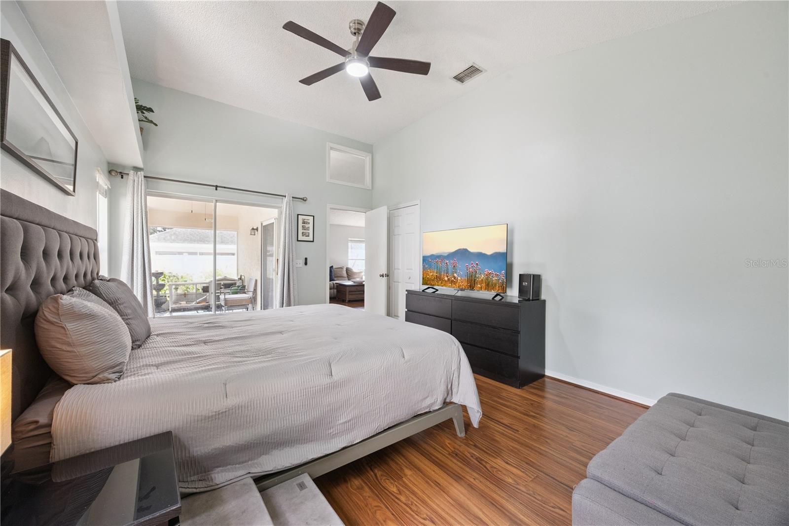 ROYAL OAK ESTATES - Residential